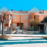 Emirati Piano Terra Fronte Mare Rif A780 Daire Cupra Marittima