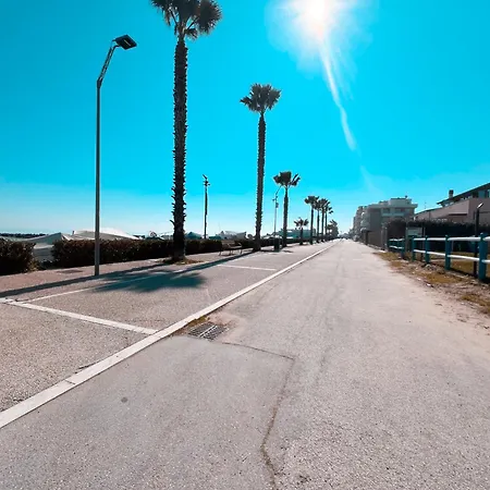 Apartmán Emirati Piano Terra Fronte Mare Rif A780 *