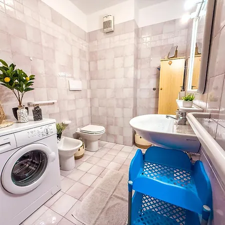 Emirati Piano Terra Fronte Mare Rif A780 Cupra Marittima