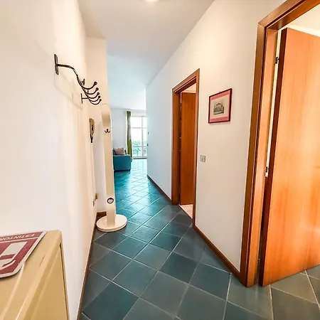 Emirati Piano Terra Fronte Mare Rif A780 Apartmán Cupra Marittima